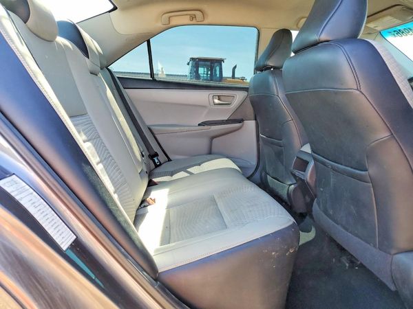 2015 TOYOTA CAMRY