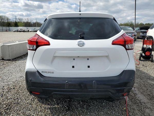 2020 NISSAN KICKS