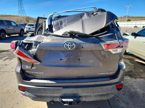 2015 TOYOTA HIGHLANDER