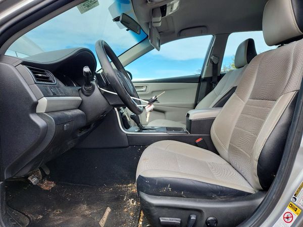 2016 TOYOTA CAMRY