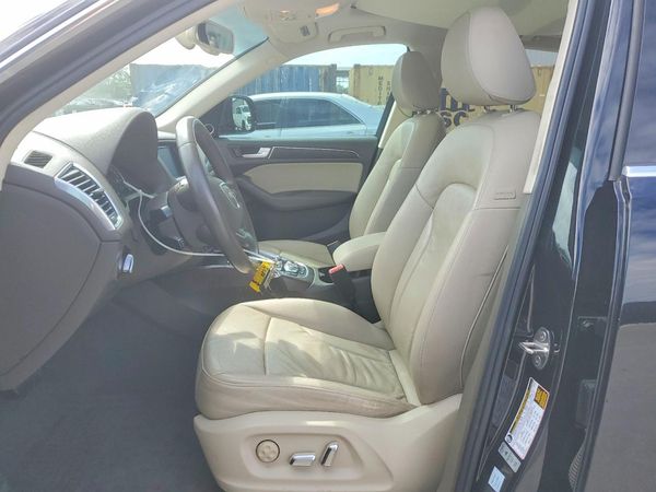 2016 AUDI Q5 quattro Premium Plus