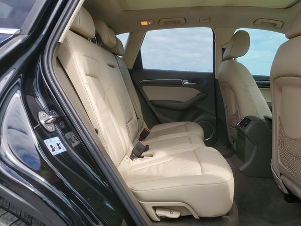 2016 AUDI Q5 quattro Premium Plus
