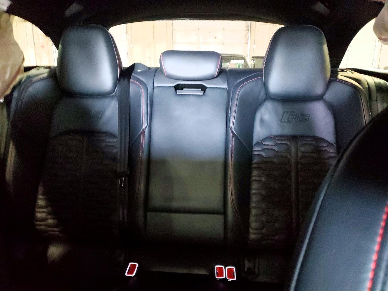 2021 AUDI RS6 quattro
