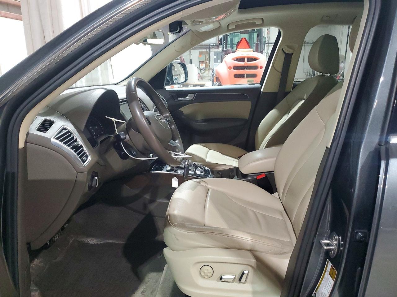 2017 AUDI Q5 quattro Premium