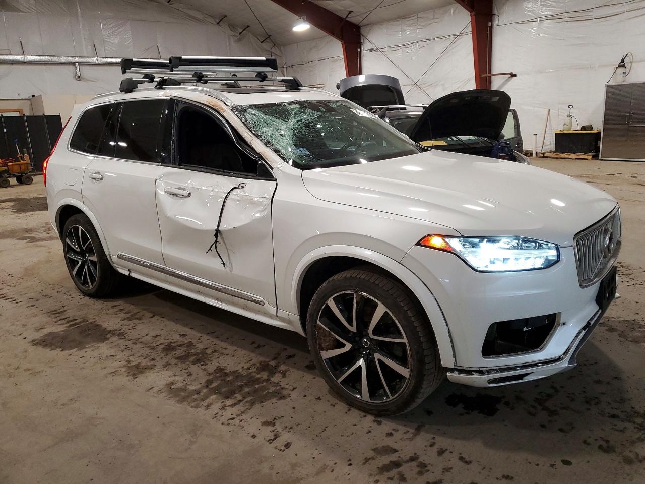 2019 VOLVO XC90 Inscription