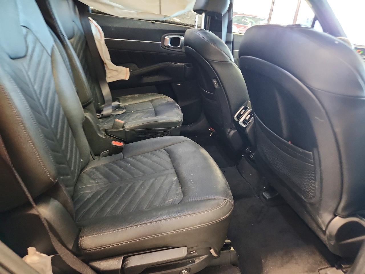 2024 KIA SORENTO
