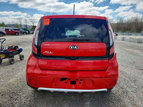 2017 KIA SOUL