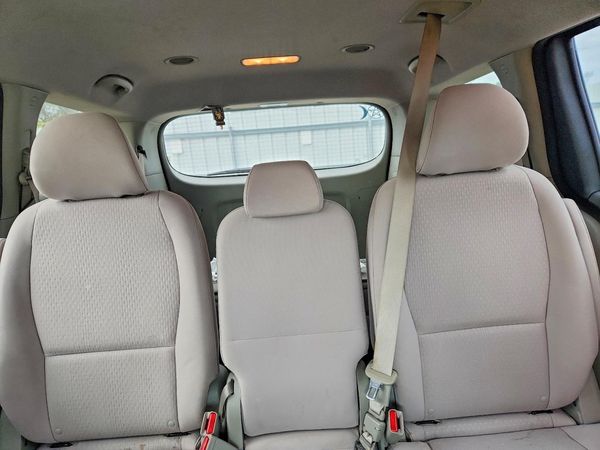 2017 KIA SEDONA