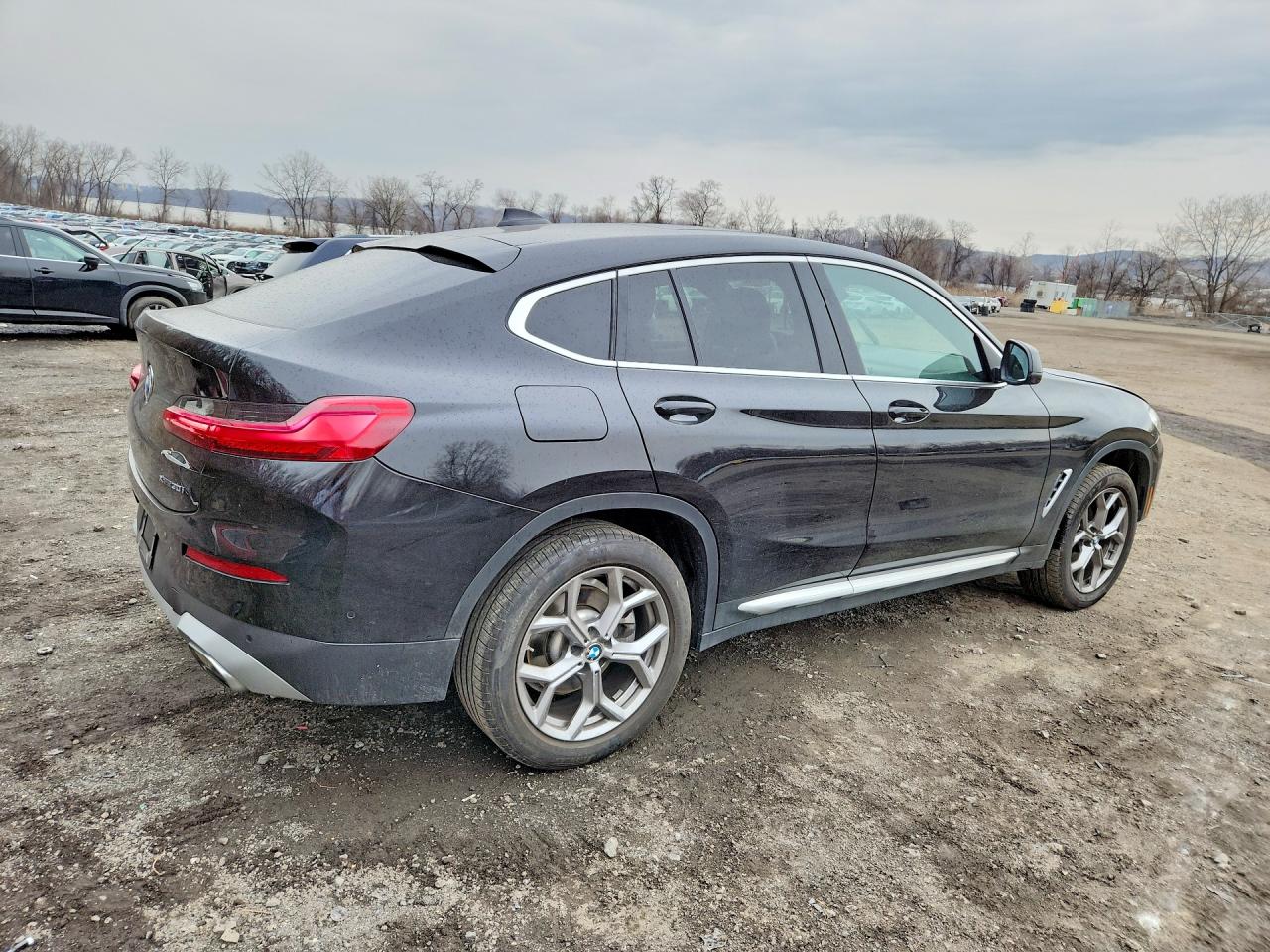 2024 BMW X4