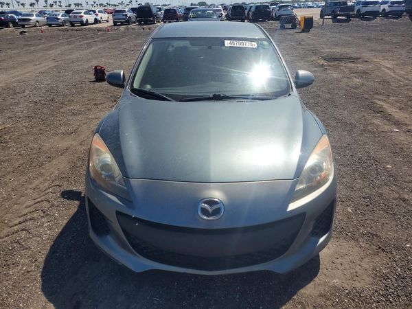 2013 MAZDA 3 Sport/GX