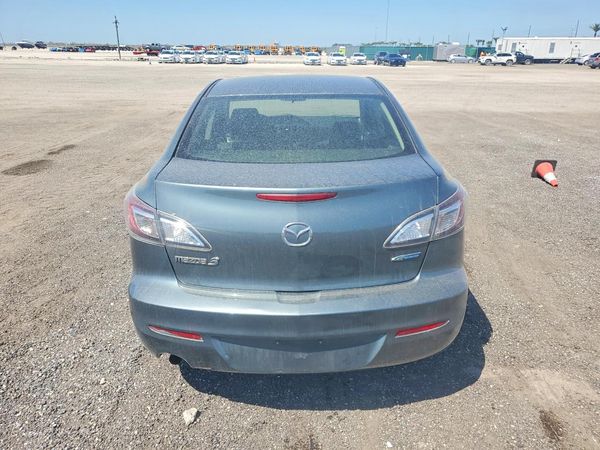 2013 MAZDA 3 Sport/GX