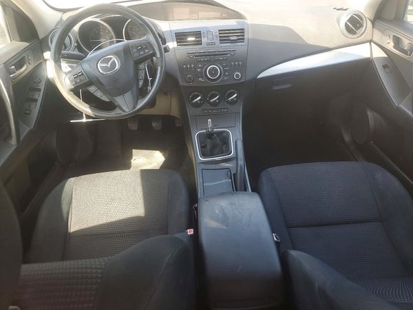 2013 MAZDA 3 Sport/GX