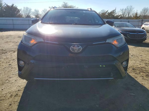 2017 TOYOTA RAV4