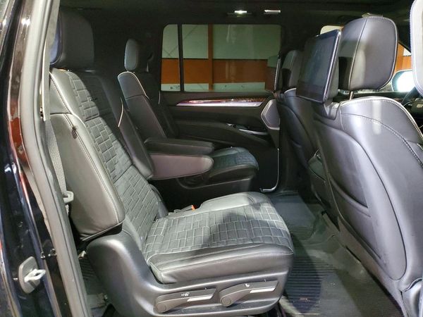 2025 CADILLAC ESCALADE