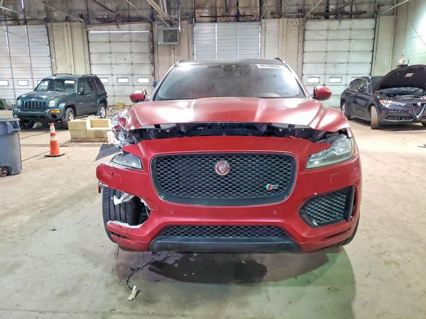 2018 JAGUAR F-PACE