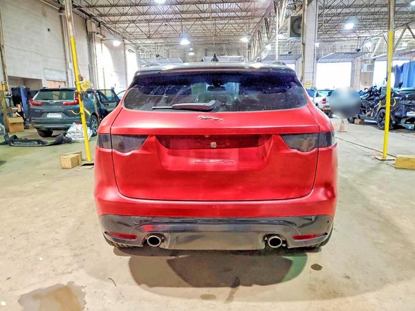 2018 JAGUAR F-PACE