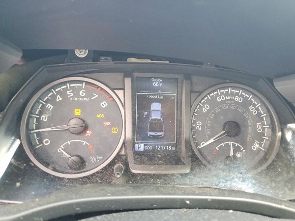 2017 TOYOTA TACOMA