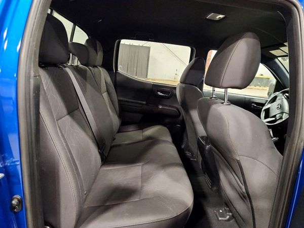 2017 TOYOTA TACOMA