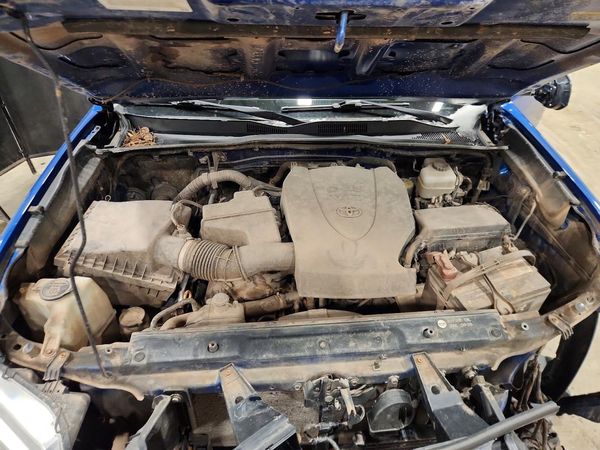2017 TOYOTA TACOMA