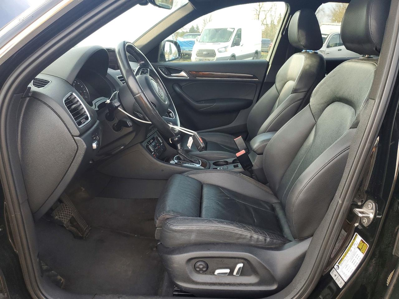 2016 AUDI Q3 quattro Prestige