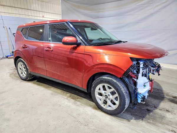 2021 KIA SOUL LX, S, X-Line