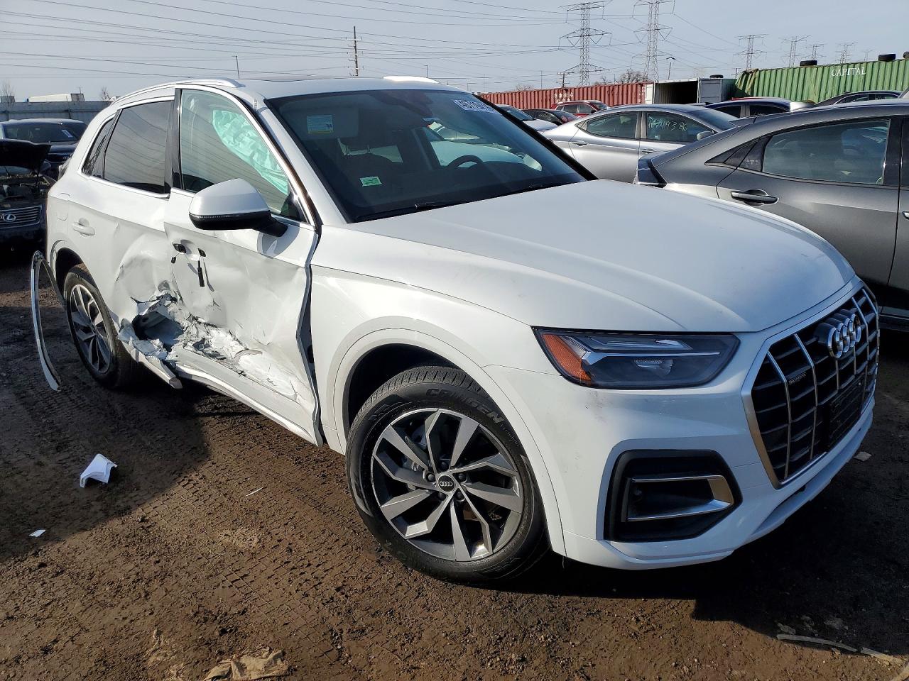 2021 AUDI Q5 quattro Premium Plus