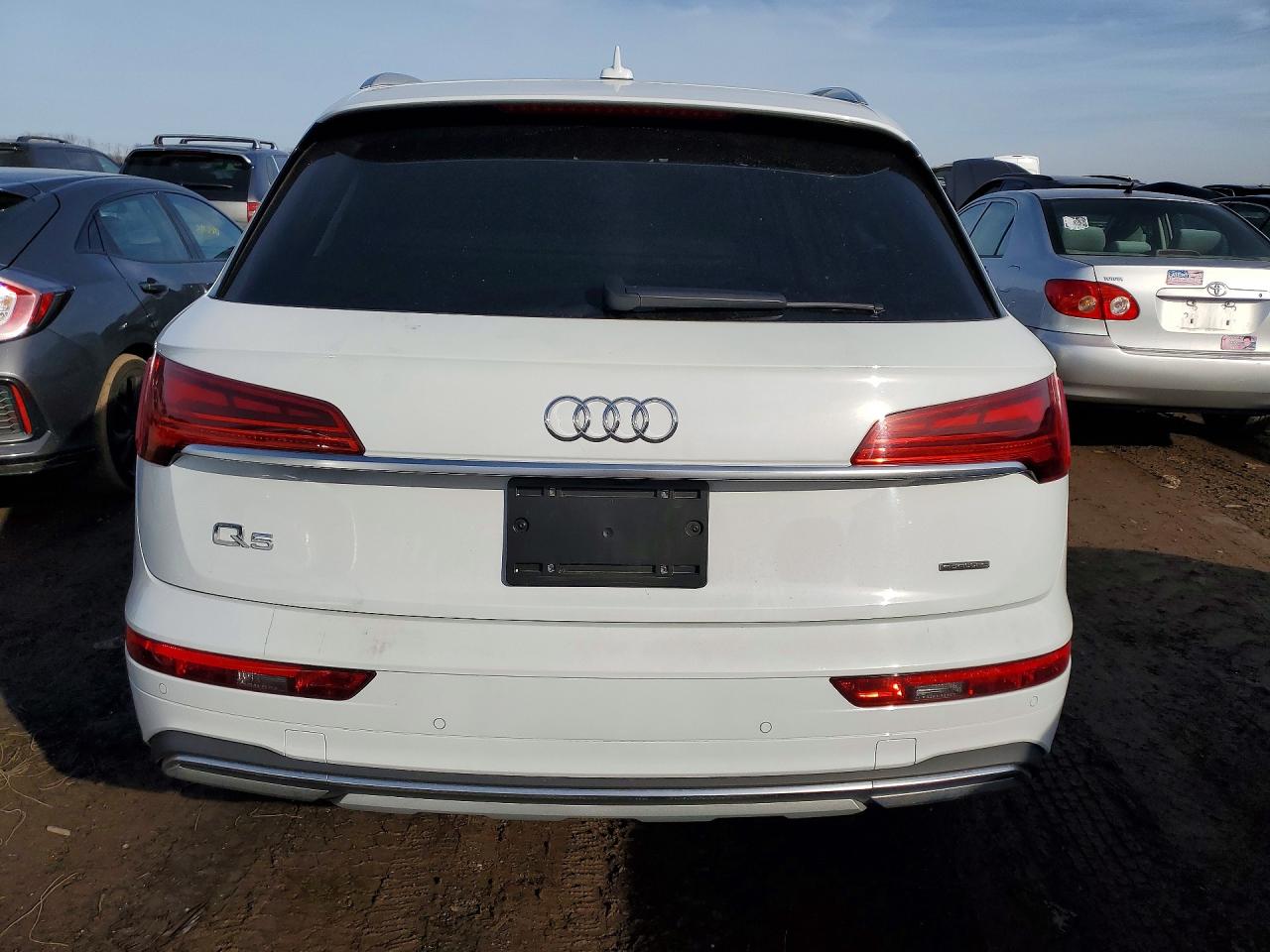2021 AUDI Q5 quattro Premium Plus