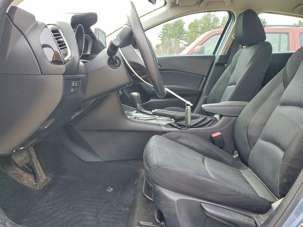 2016 MAZDA 3 Sport/GX