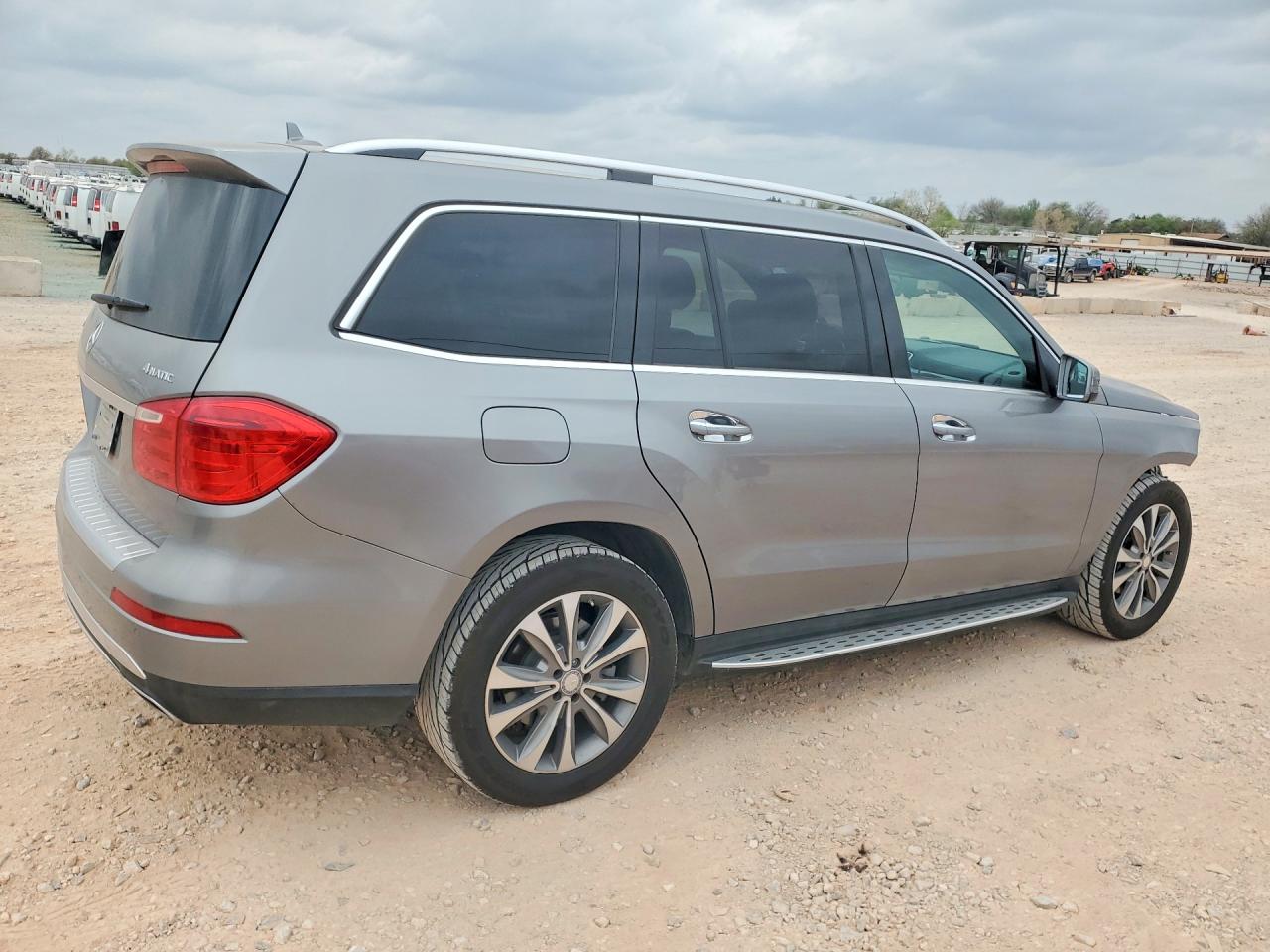 2014 MERCEDES-BENZ GL GL450 4MATIC