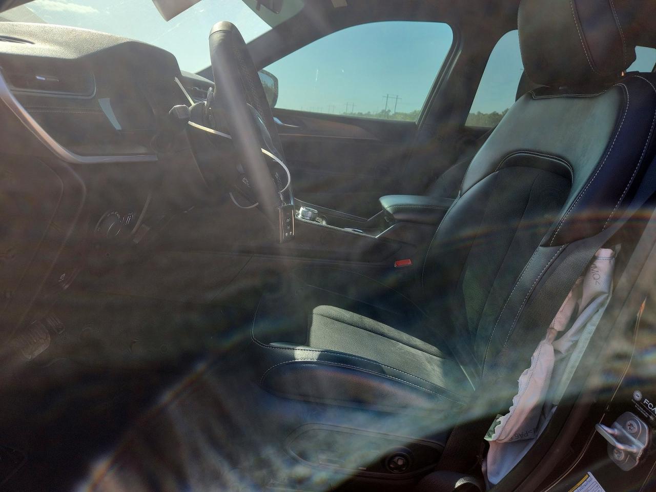 2025 JEEP GRAND CHEROKEE Laredo, Altitude