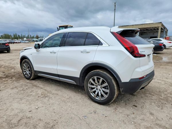 2022 CADILLAC XT4 Premium Luxury