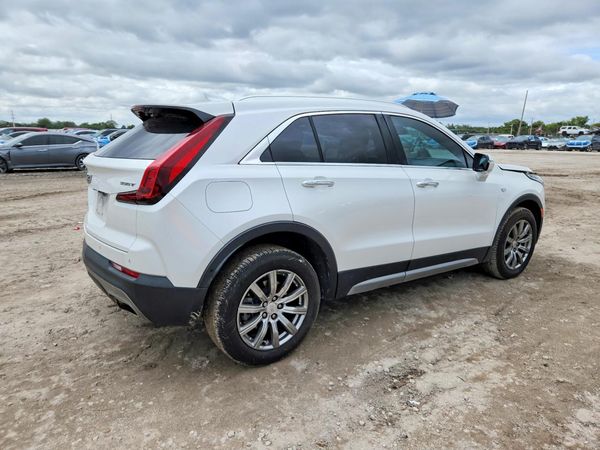 2022 CADILLAC XT4 Premium Luxury