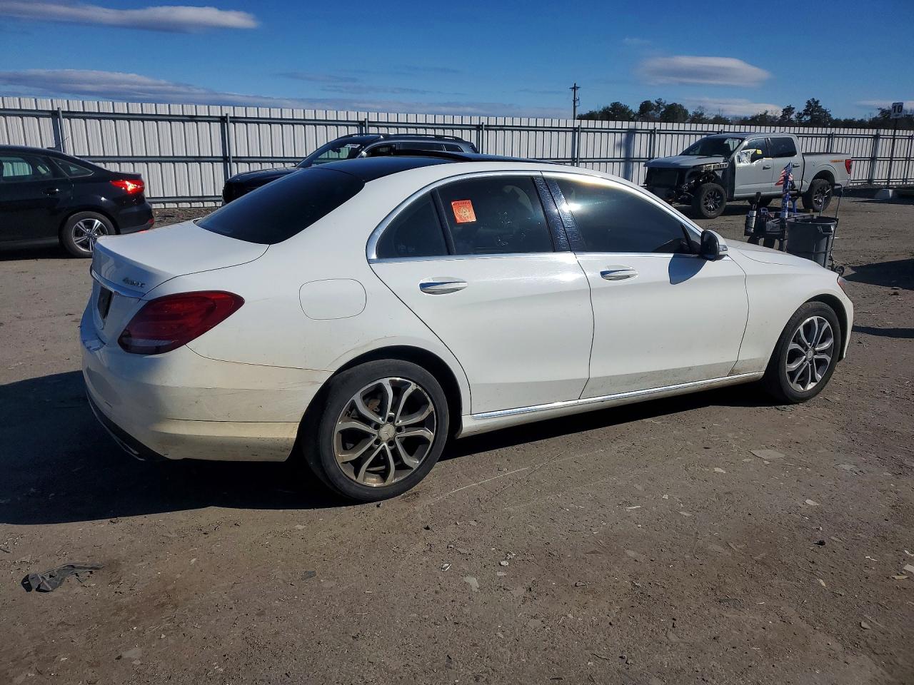 2015 MERCEDES-BENZ C 4-MATIC