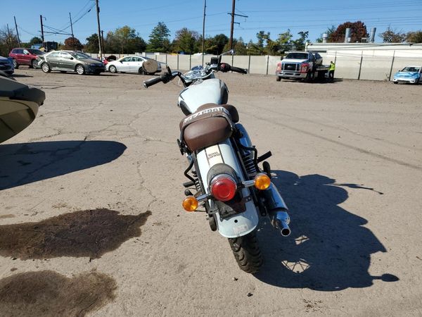 2024 ROYAL ENFIELD MOTORS CLASSIC 35