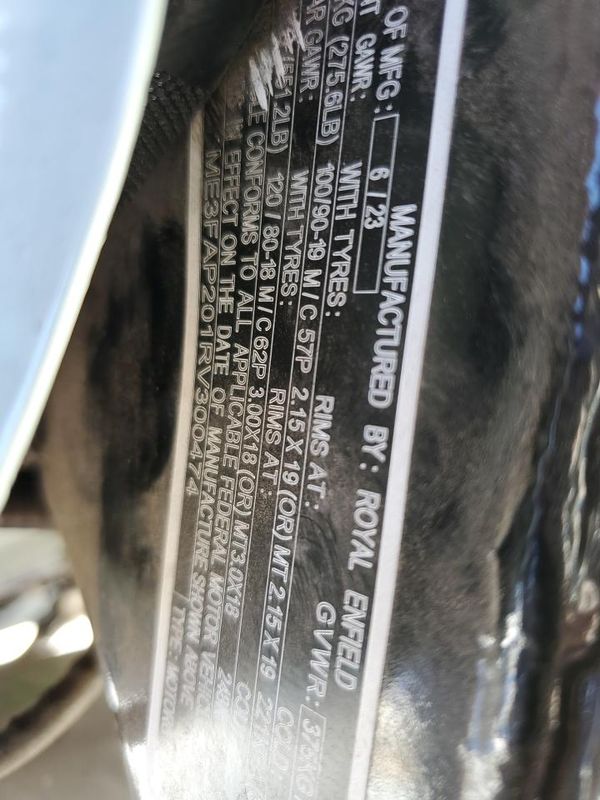 2024 ROYAL ENFIELD MOTORS CLASSIC 35