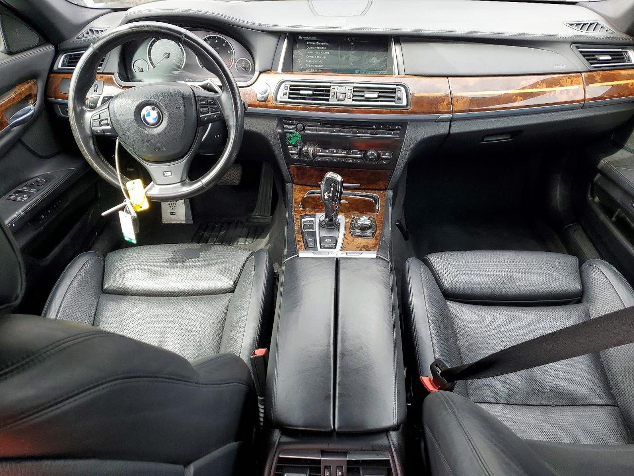 2013 BMW 750