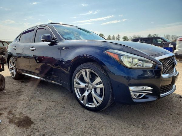 2016 INFINITI Q70L