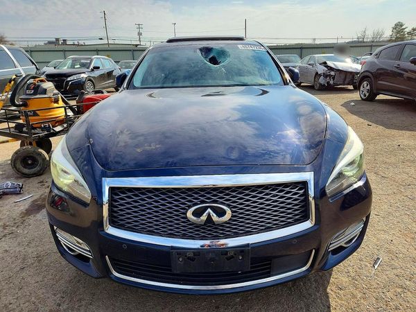 2016 INFINITI Q70L