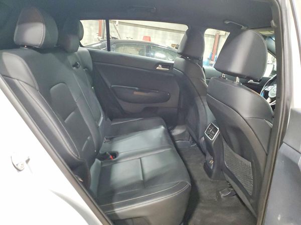 2021 KIA SPORTAGE