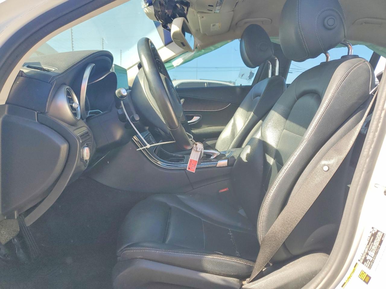2016 MERCEDES-BENZ C C300