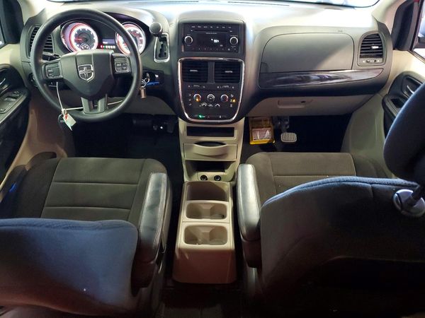 2013 DODGE GRAND CARAVAN SE