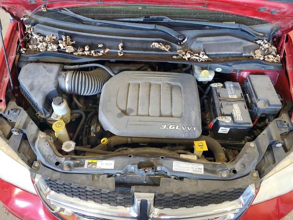 2013 DODGE GRAND CARAVAN SE