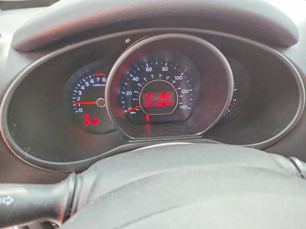 2014 KIA SOUL GL(BASE)