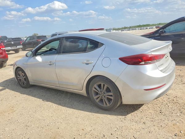 2017 HYUNDAI ELANTRA