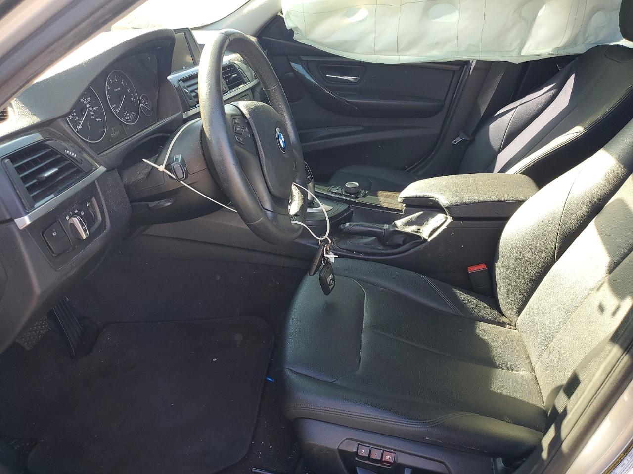 2015 BMW 320 SA