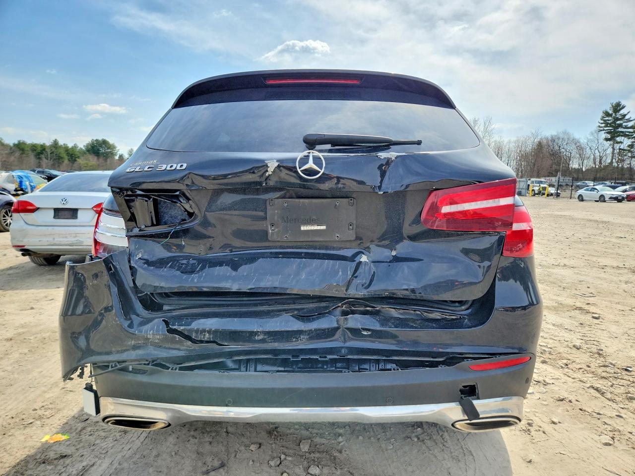 2019 MERCEDES-BENZ GLC