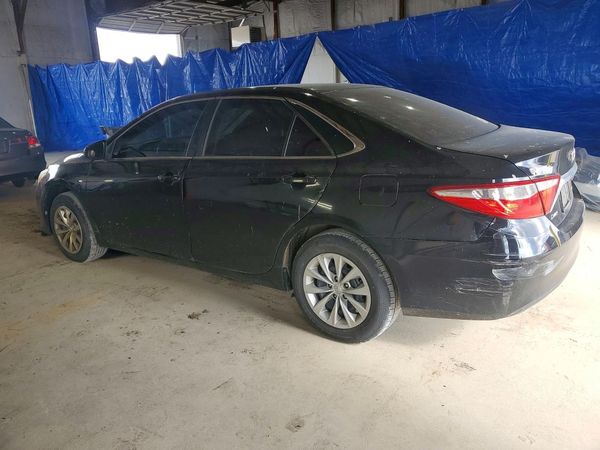 2016 TOYOTA CAMRY