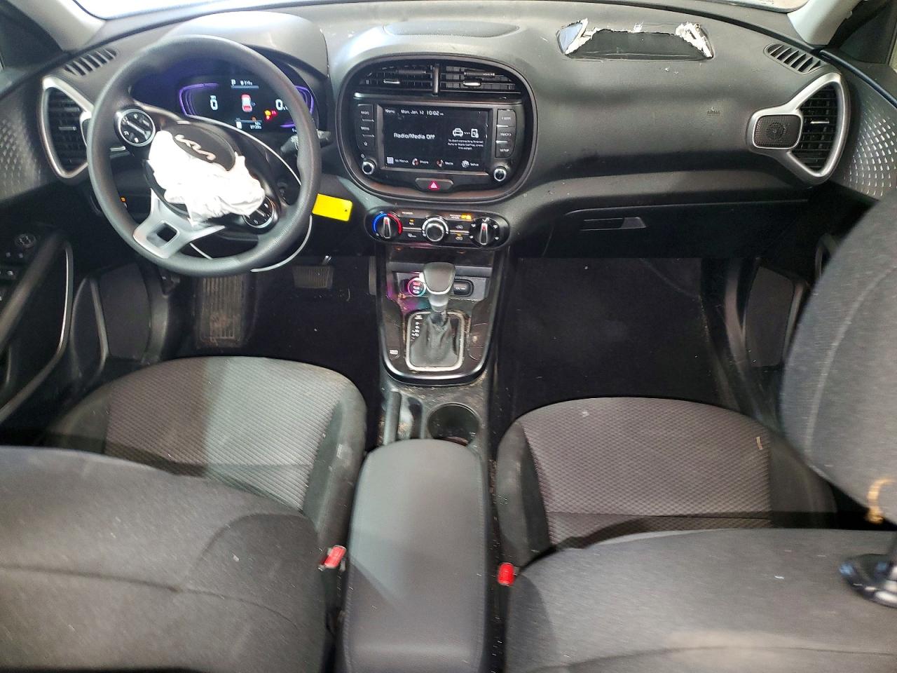2025 KIA SOUL LX, S