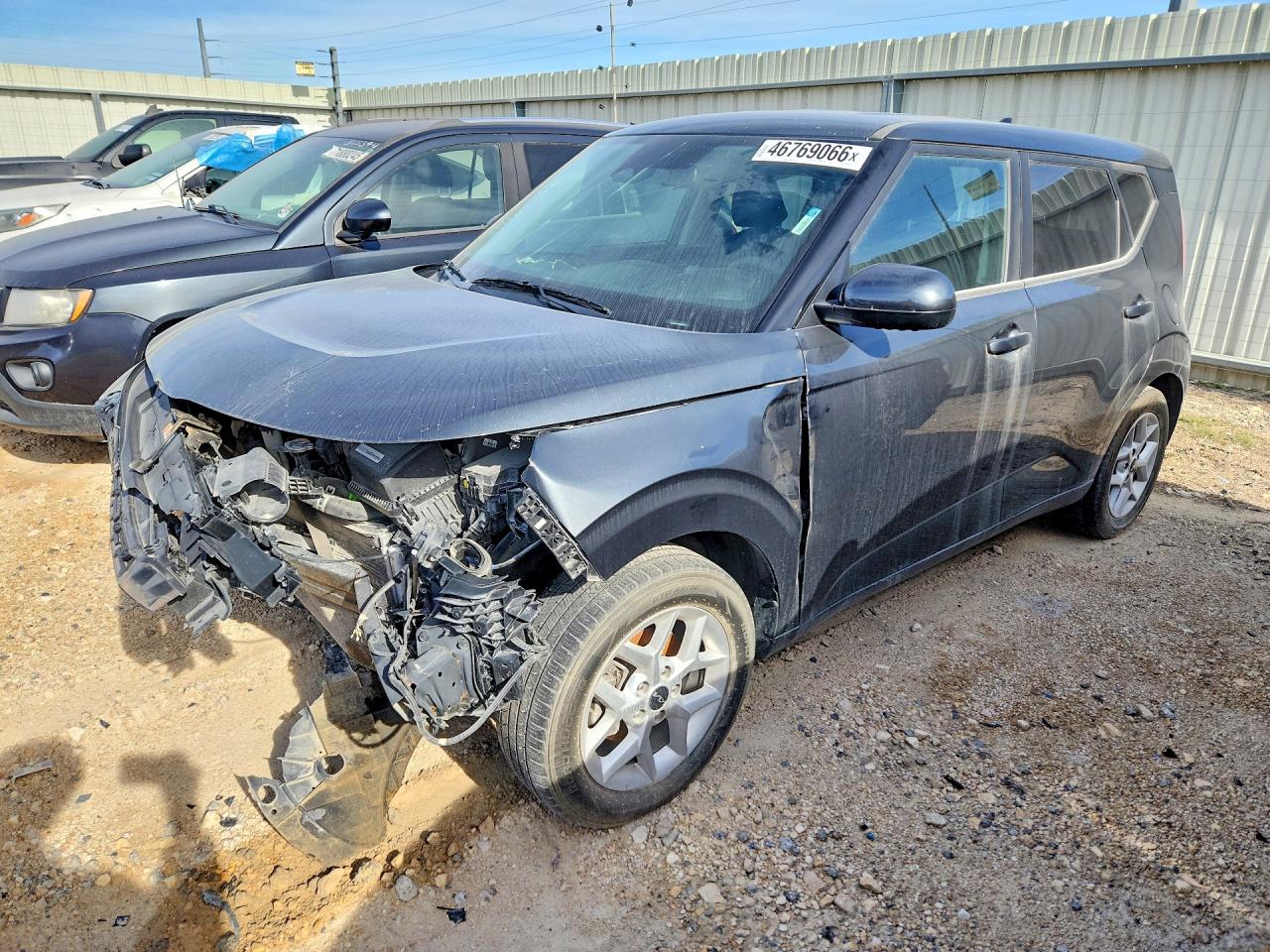 2025 KIA SOUL LX, S