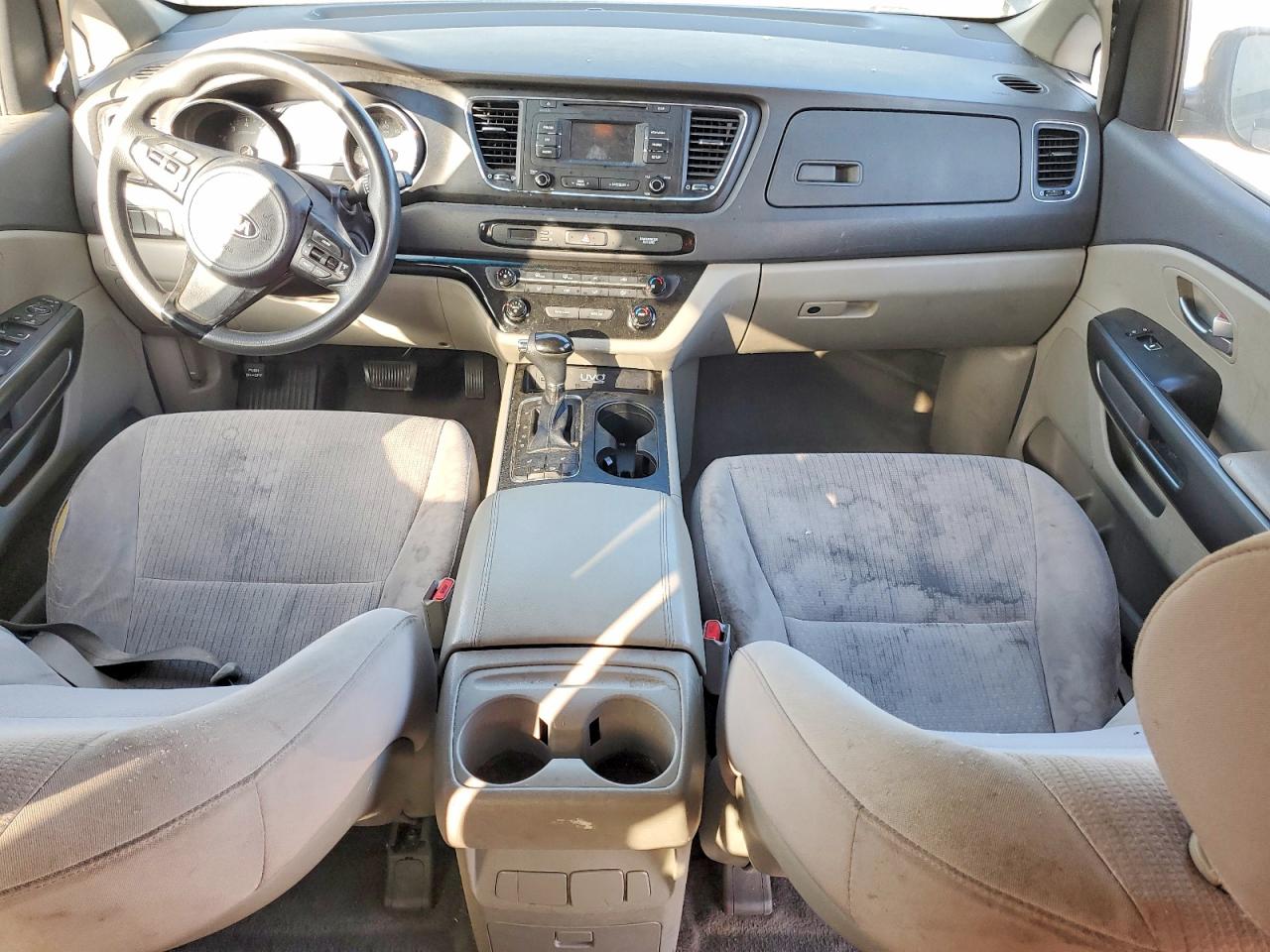 2016 KIA SEDONA LX - Middle-low